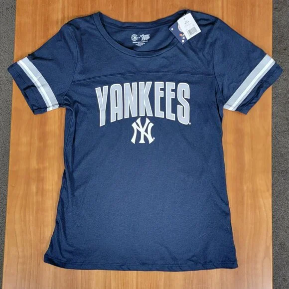 NWT MLB Genuine Merchandise New York Yankees Navy Crew Neck Short Sleeve Tee - M - Picture 5 of 10